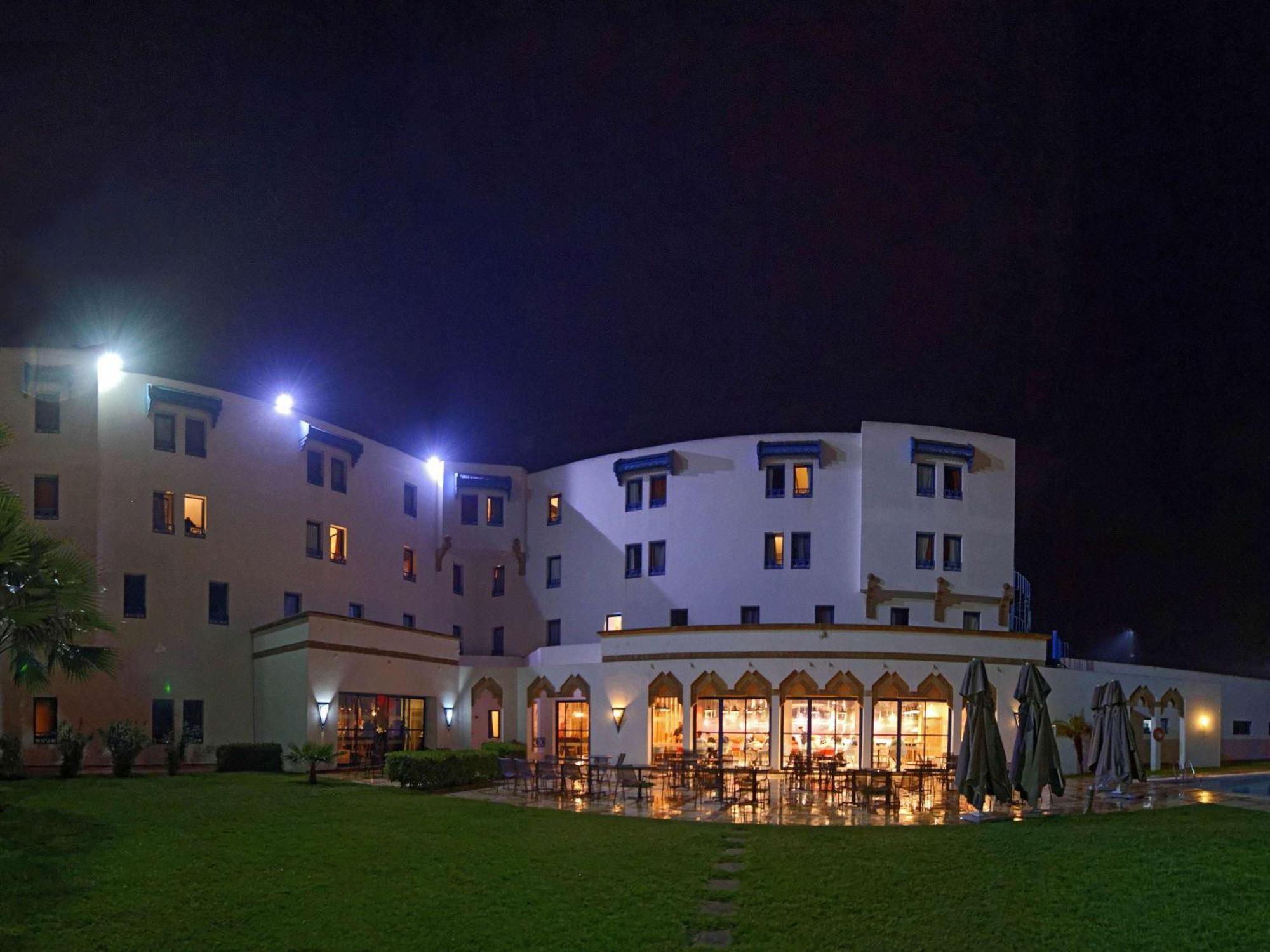 Hotel Ibis Al-Dżadida Zewnętrze zdjęcie